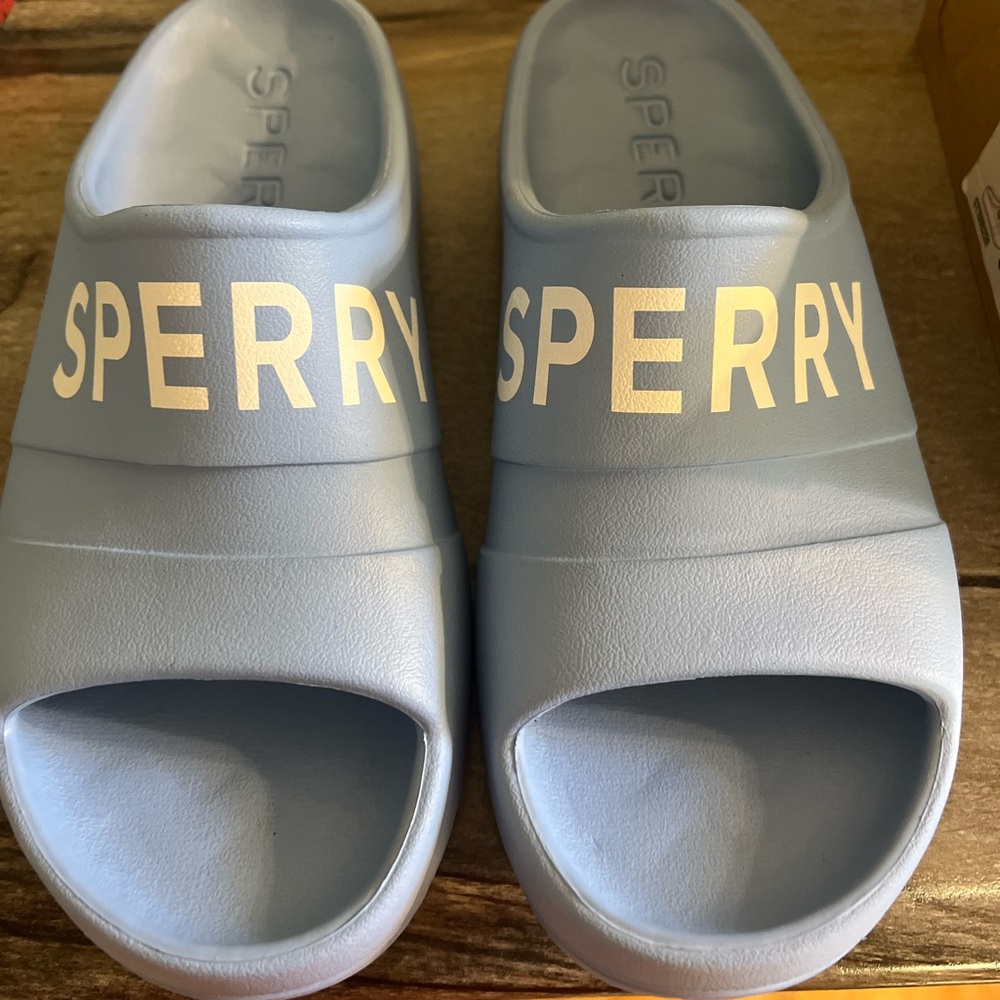 Sperry light blue slides